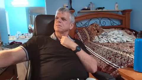 Snapshot of kent_ham chatting on 10-24-25, 01:57 kent_ham online show from 10-24-25, 01:57