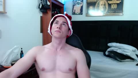 Santiago online show from 12-16-24, 04:02