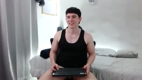 Santiago online show from 10-19-25, 05:19