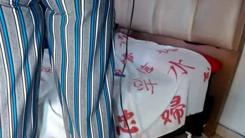 Snapshot of kenya_agux chatting on 01-09-25, 06:47 CHOQUITO online show from 01-09-25, 06:47