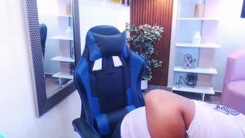 Kenya Buhle online show from 09-18-25, 11:23