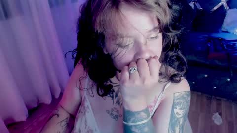 Kenzie online show from 03-03-25, 02:15