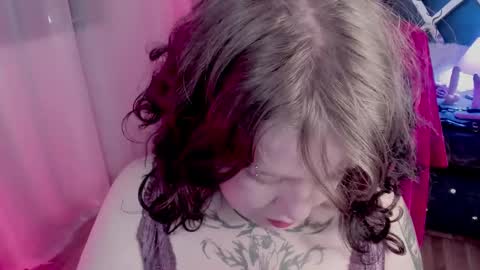 Kenzie online show from 03-05-25, 08:21