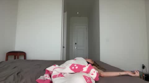 kenziesmithh online show from 09-11-25, 04:29