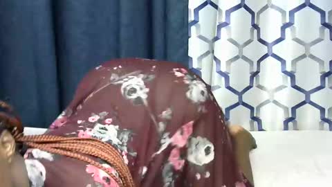 Snapshot of kering_lovly chatting on 11-04-25, 10:42 kering_lovly online show from 11-04-25, 10:42