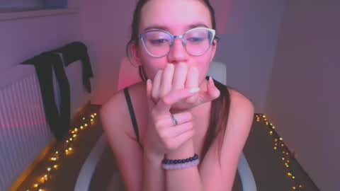 Ketrin online show from 01-05-25, 01:35