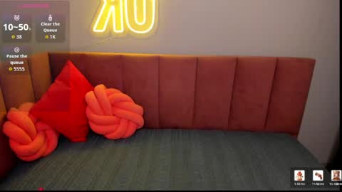 KatrinaKetrin online show from 04-06-26, 04:57