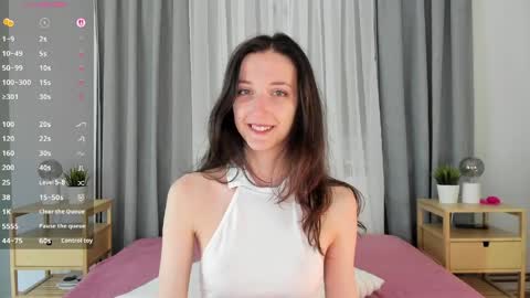 Snapshot of kettybelly chatting on 05-23-26, 09:35 kettyIm a simple girl who likes gifts Lovense is activeThere are legends that in this room all your wish can come true online show from 05-23-26, 09:35
