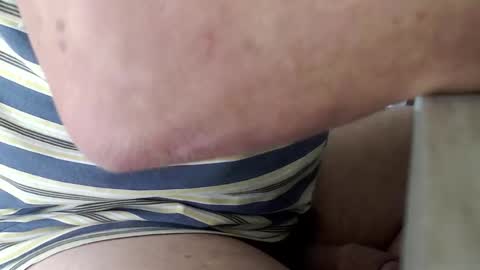 kev20paris online show from 11-08-25, 10:48