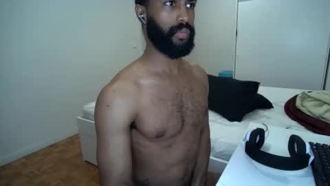 kevi4 online show from 09-13-25, 01:49