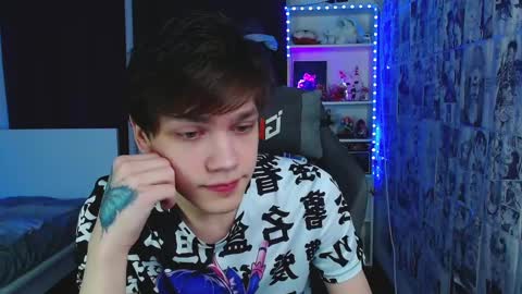 Kevin online show from 02-10-25, 04:41