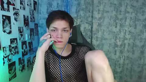 Kevin online show from 10-10-25, 04:22