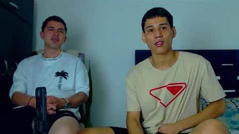 Kevin  y marlon online show from 10-23-25, 10:36