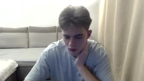 Snapshot of kevin_o8 chatting on 01-09-25, 06:47 kevinsport online show from 01-09-25, 06:47