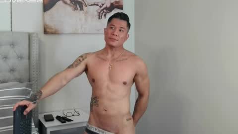 Snapshot of kevinkham chatting on 01-18-26, 01:20 kevinkham online show from 01-18-26, 01:20