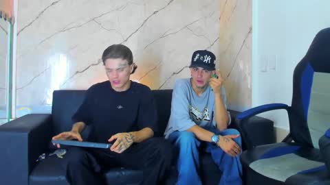 Snapshot of kevinperlas_ chatting on 11-16-25, 08:25 kevinperlas_ online show from 11-16-25, 08:25