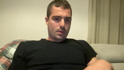 Snapshot of kevinpillobello chatting on 11-24-25, 04:51 kevinpillobello online show from 11-24-25, 04:51