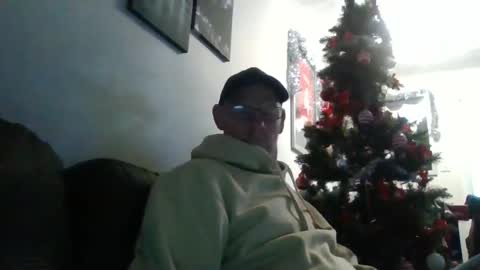 Snapshot of kevlooking4sez chatting on 12-27-24, 08:18 kevlooking4sez online show from 12-27-24, 08:18