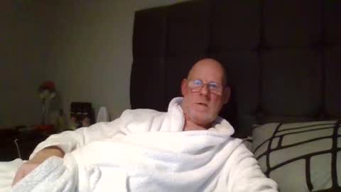 Snapshot of kevlooking4sez chatting on 02-27-25, 11:48 kevlooking4sez online show from 02-27-25, 11:48