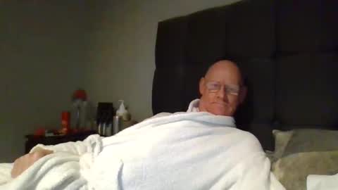 Snapshot of kevlooking4sez chatting on 10-03-25, 10:29 kevlooking4sez online show from 10-03-25, 10:29