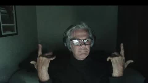 kevwestunder9696 online show from 10-18-25, 10:38