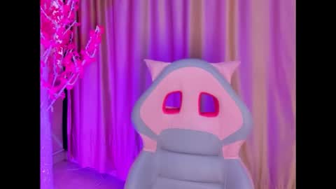 Keyla noa online show from 01-06-26, 07:17