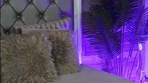 keylaconner online show from 09-11-25, 08:25