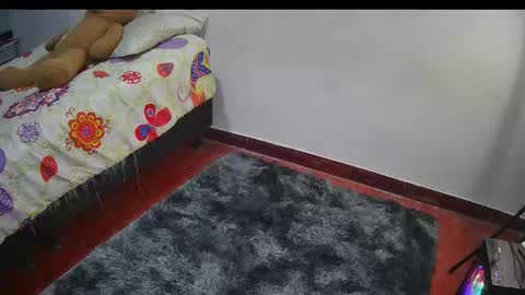 Snapshot of keylasmmith chatting on 11-23-25, 07:41 Keyla online show from 11-23-25, 07:41