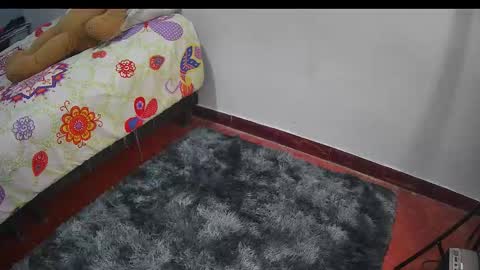 Snapshot of keylasmmith chatting on 11-26-25, 02:34 Keyla online show from 11-26-25, 02:34