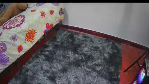 Snapshot of keylasmmith chatting on 11-27-25, 02:46 Keyla online show from 11-27-25, 02:46