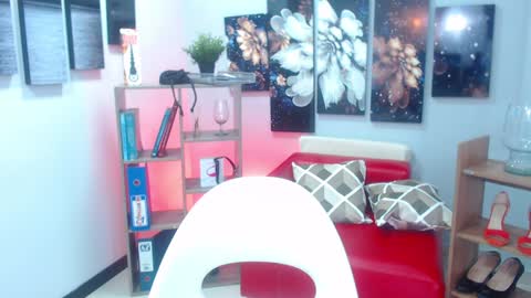 Snapshot of keylathomson chatting on 01-08-25, 04:11 Keyla online show from 01-08-25, 04:11