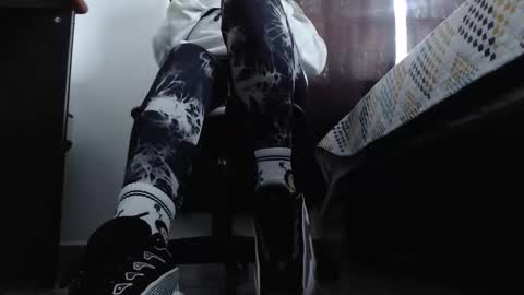     online show from 03-20-26, 04:12