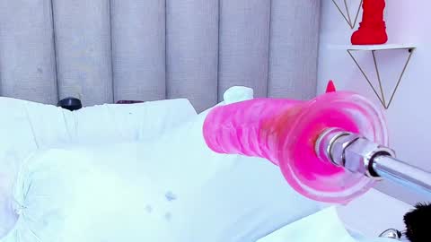 Snapshot of keyllaa_ chatting on 12-10-24, 11:40 Keylla online show from 12-10-24, 11:40