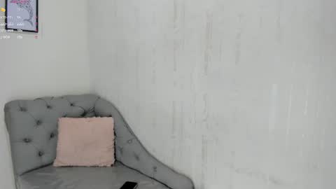 Snapshot of keylly_cute chatting on 06-16-26, 05:26 keylly online show from 06-16-26, 05:26
