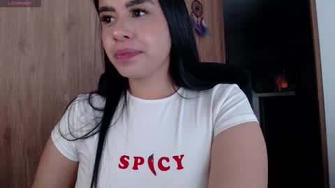 Laura online show from 12-02-25, 02:17