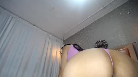 Snapshot of keyra_miller chatting on 01-05-25, 01:56 keyra_miller online show from 01-05-25, 01:56