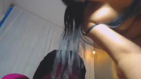 Snapshot of keyra_miller chatting on 02-08-25, 04:25 keyra_miller online show from 02-08-25, 04:25