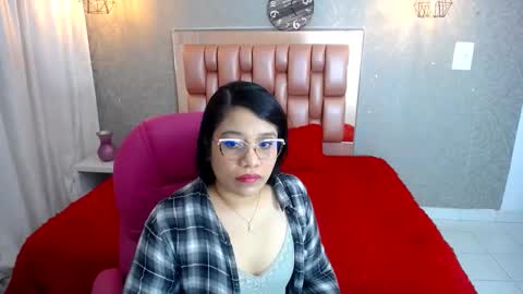 Snapshot of keyra_miller chatting on 02-24-25, 01:02 keyra_miller online show from 02-24-25, 01:02