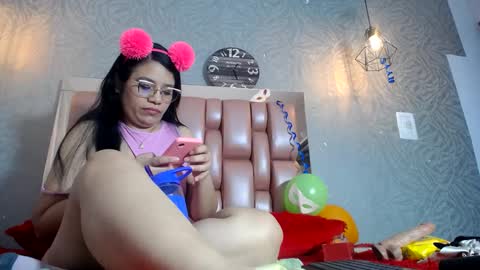 Snapshot of keyra_miller chatting on 03-01-25, 02:26 keyra_miller online show from 03-01-25, 02:26