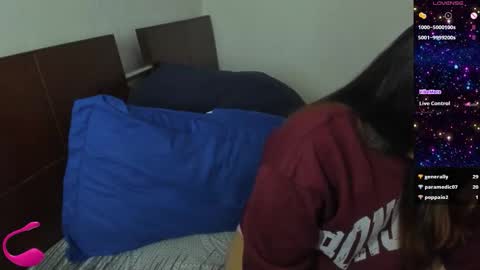 Danna Sofia online show from 03-06-26, 02:30