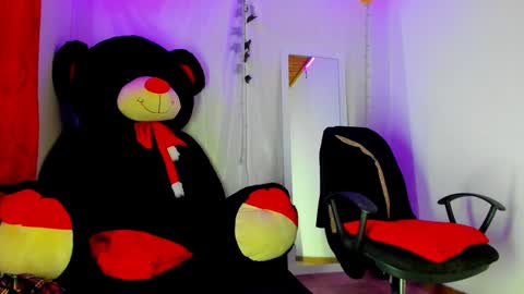 Snapshot of keyth_clement chatting on 12-10-24, 06:06 Keyth  online show from 12-10-24, 06:06