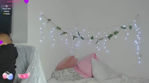 Snapshot of keyti_sullivan chatting on 02-16-25, 01:58 Keyti online show from 02-16-25, 01:58