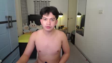 Snapshot of kh4lexx chatting on 02-09-26, 06:56 Arch online show from 02-09-26, 06:56