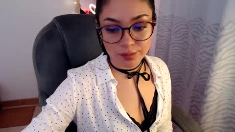 Snapshot of khal_girl chatting on 12-14-24, 01:39 Liss online show from 12-14-24, 01:39