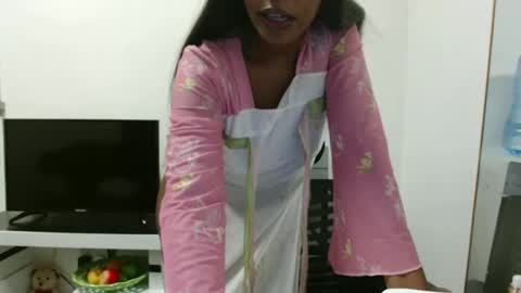 Khaleesi online show from 03-11-26, 03:56