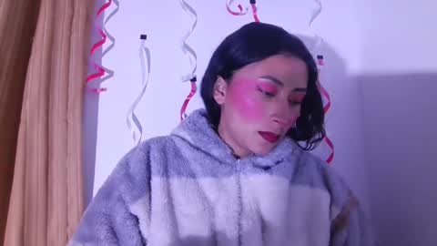 khaleesi_j online show from 02-13-25, 11:15