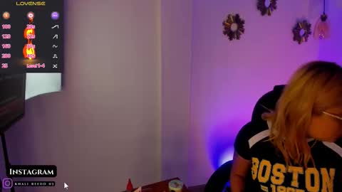 Snapshot of khali_reed_ chatting on 12-01-25, 04:17 Khali online show from 12-01-25, 04:17