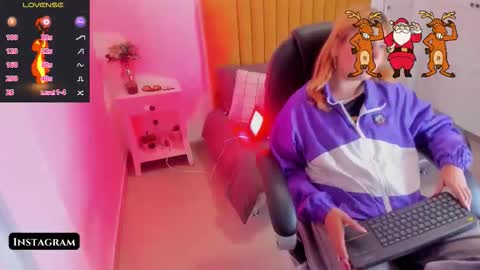 Snapshot of khali_reed_ chatting on 12-15-25, 03:22 Khali online show from 12-15-25, 03:22