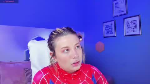 Snapshot of khali_reed_ chatting on 01-16-26, 10:14 Khali online show from 01-16-26, 10:14