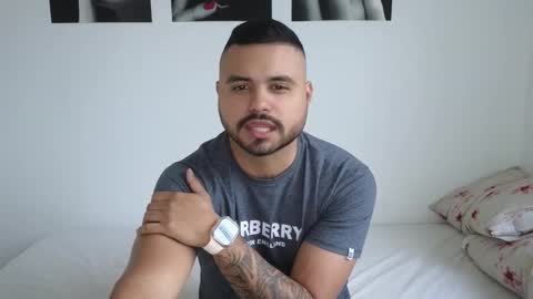 Snapshot of khalidferrer chatting on 03-09-25, 12:09 khalid ferrer online show from 03-09-25, 12:09